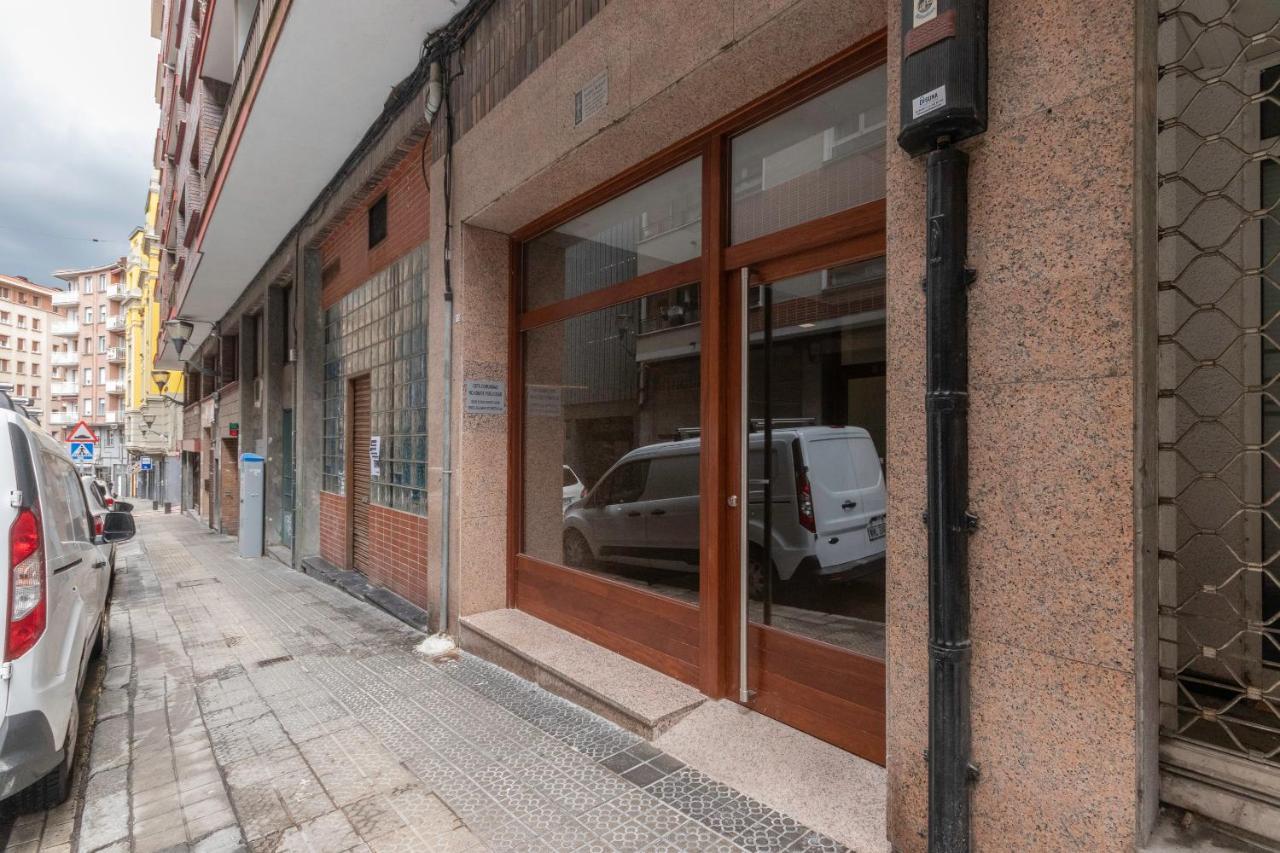 New! Lovely 4-Bedroom Loft In Bilbao Zewnętrze zdjęcie